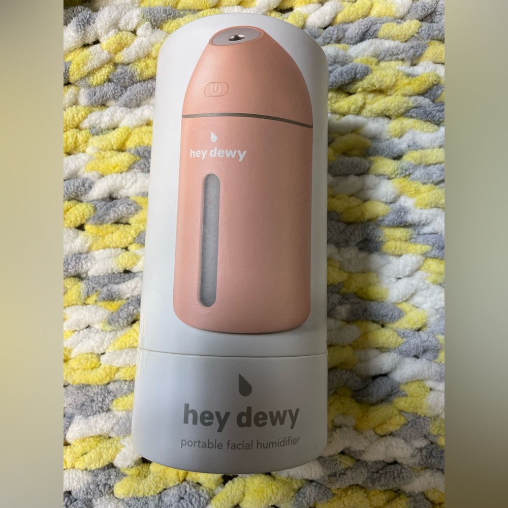 NEW - Portable Facial Humidifier - Pink
